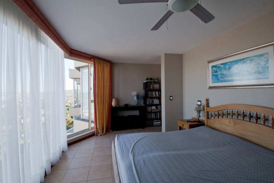 7 Bedroom Property for Sale in Outeniqua Strand Western Cape
